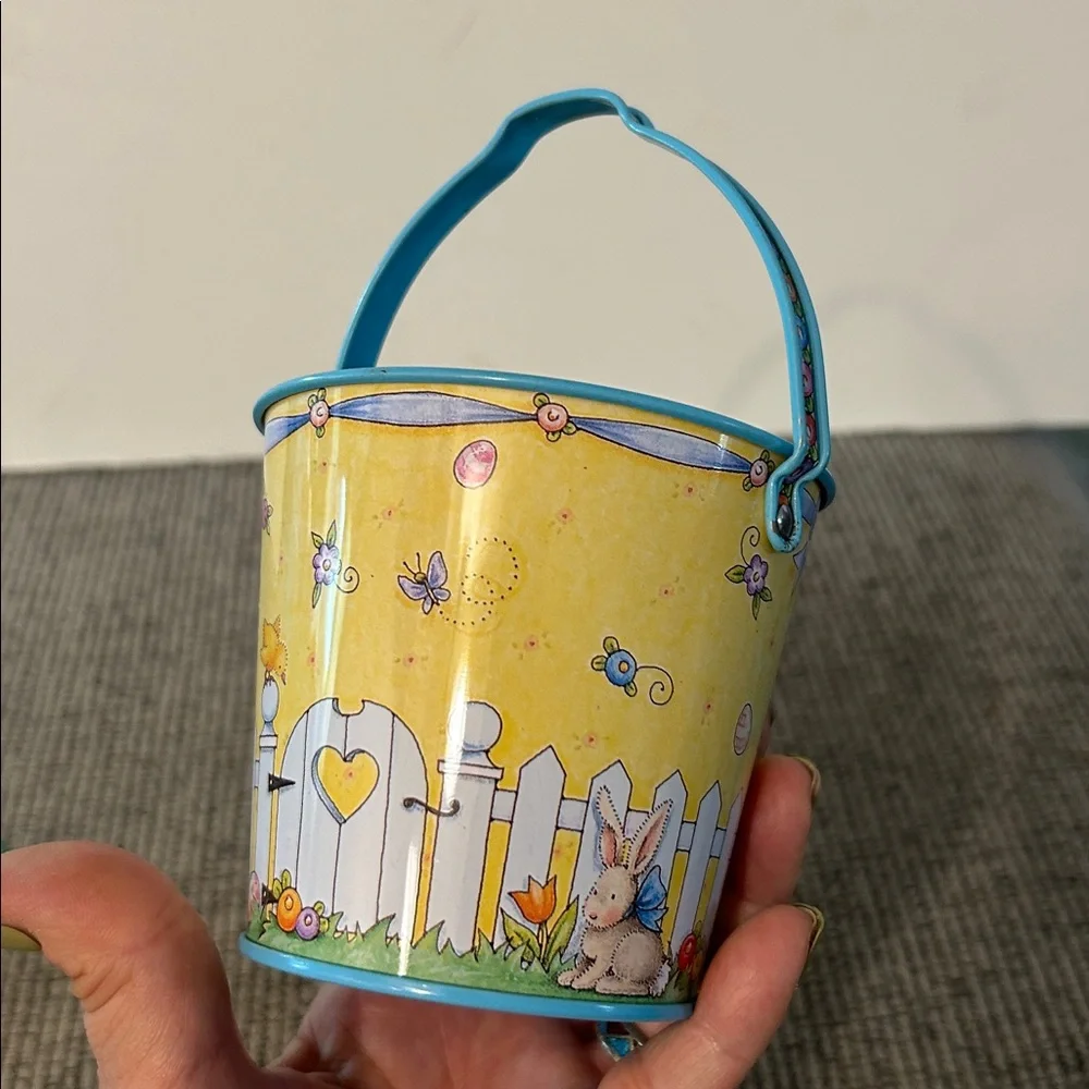Mary Engelbreit Easter bunny tin set retired 1998 by Michel & company
